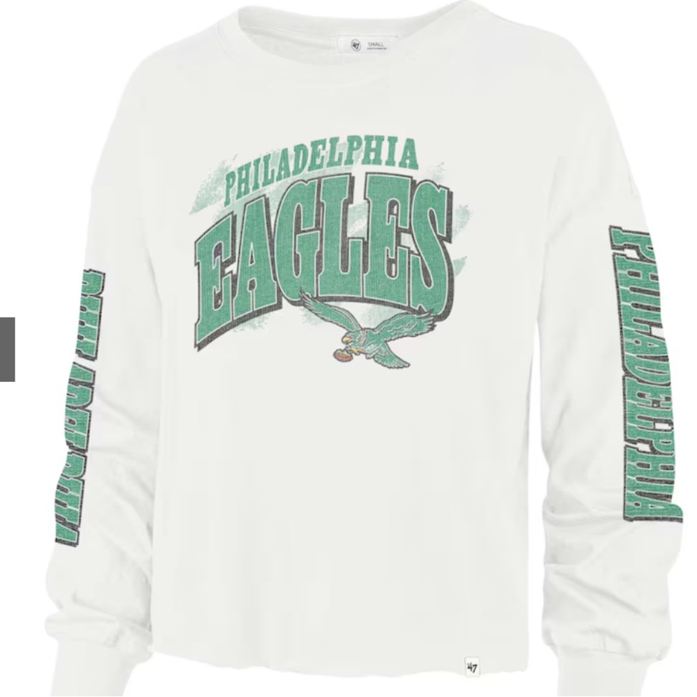 Philadelphia Eagles Shirt
NWT
Size XL
